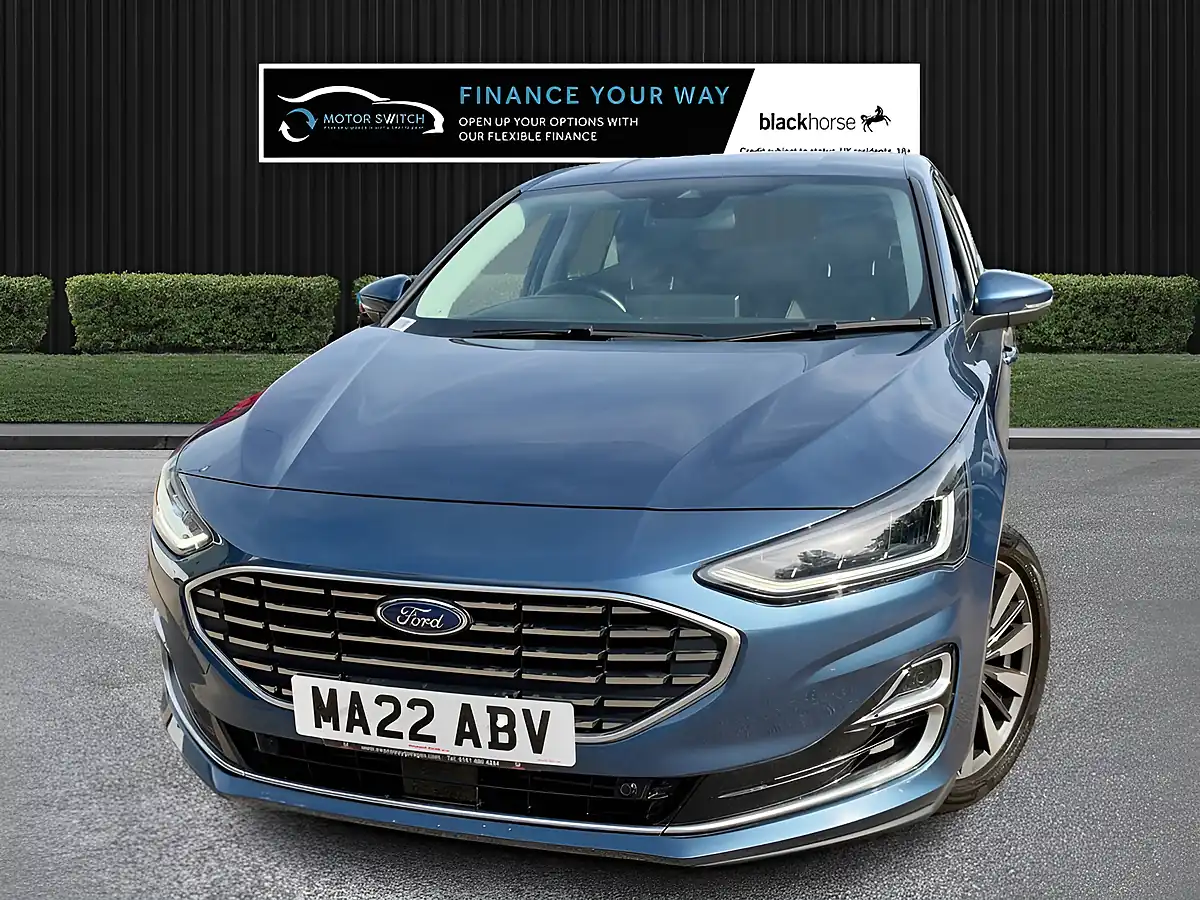 Used 2022 Ford Focus Titanium Vignale Blue - Interior and Exterior details 6