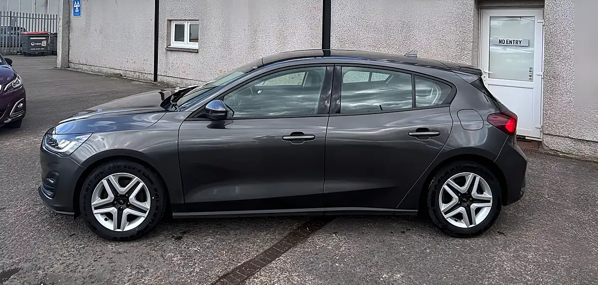 Used 2022 Ford Focus Trend Grey - Interior and Exterior details 5
