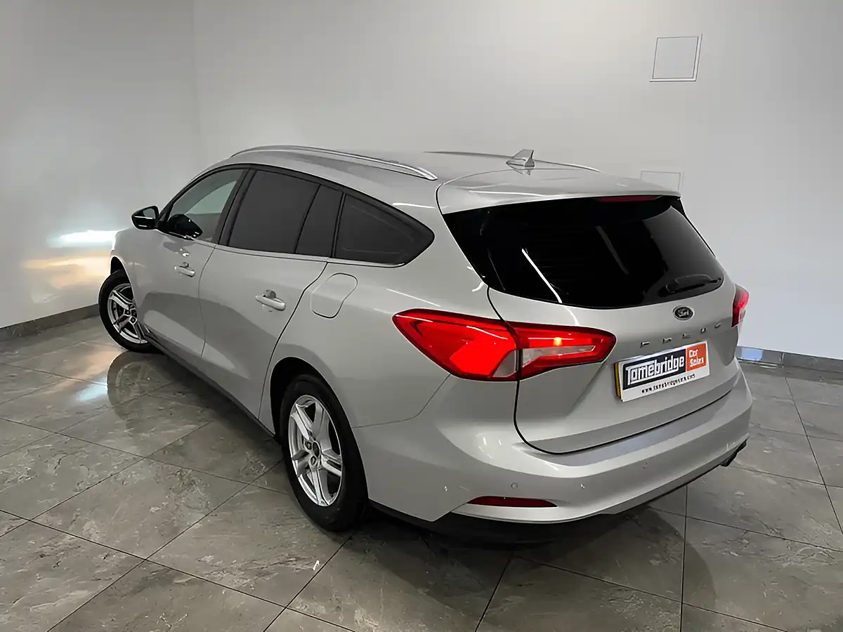 Used 2022 Ford Focus Zetec Silver - Interior and Exterior details 5