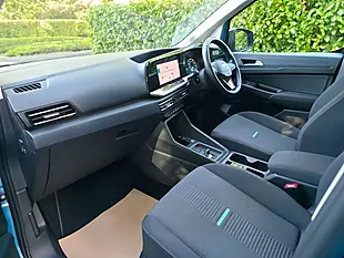 Used 2022 Ford Grand Tourneo Connect Active Boundless Blue - Interior and Exterior details 10