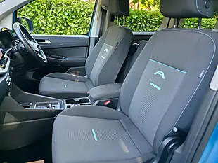 Used 2022 Ford Grand Tourneo Connect Active Boundless Blue - Interior and Exterior details 18