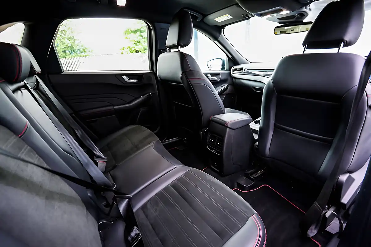 Used 2022 Ford Kuga ST-Line Edition Blue - Interior and Exterior details 14