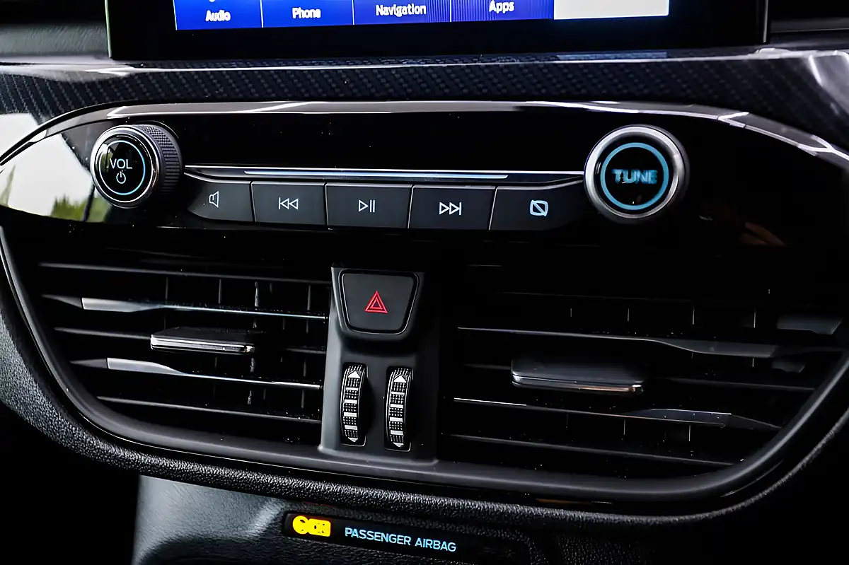 Used 2022 Ford Kuga ST-Line Edition Blue - Interior and Exterior details 18