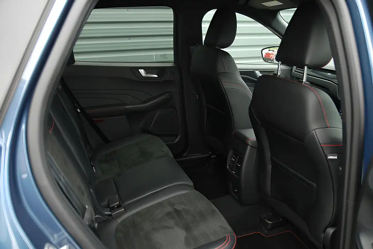 Used 2022 Ford Kuga ST-Line Edition Blue - Interior and Exterior details 7