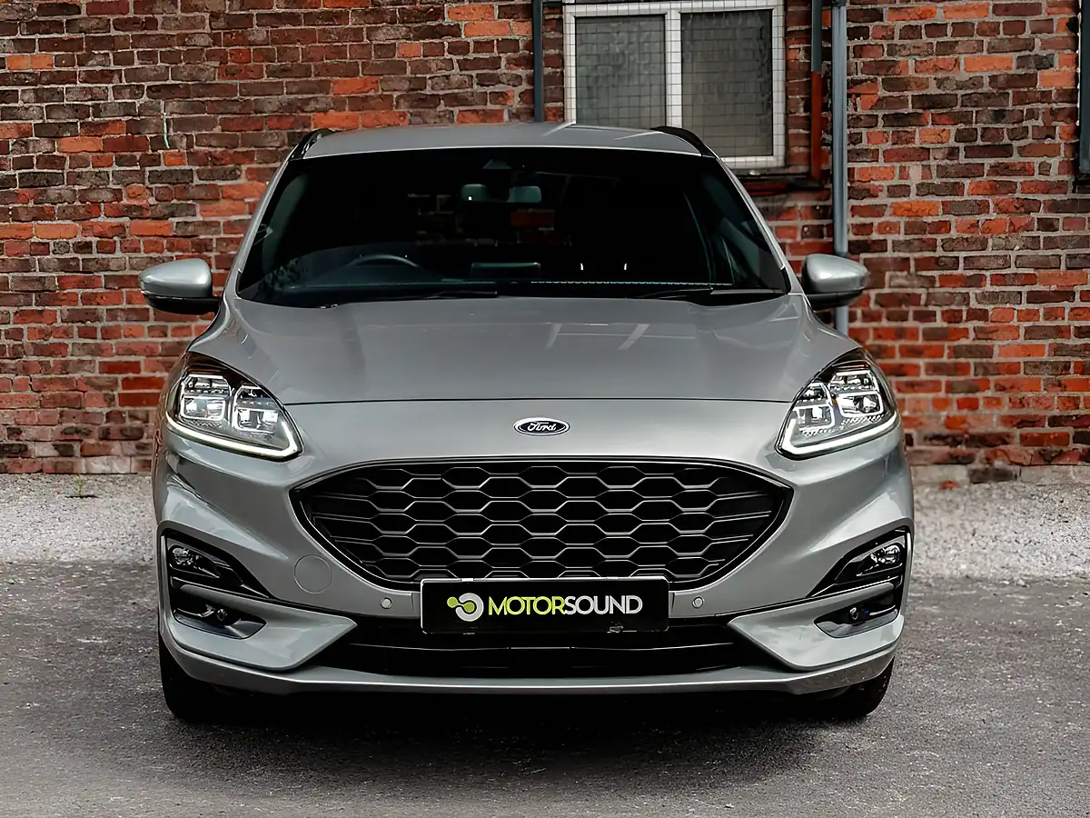 Used 2022 Ford Kuga ST-Line Silver - Interior and Exterior details 7