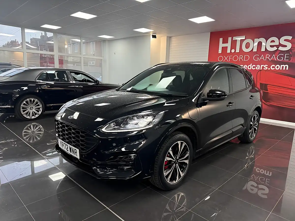 Used 2022 Ford Kuga ST-Line X Edition Black - Interior and Exterior details 13
