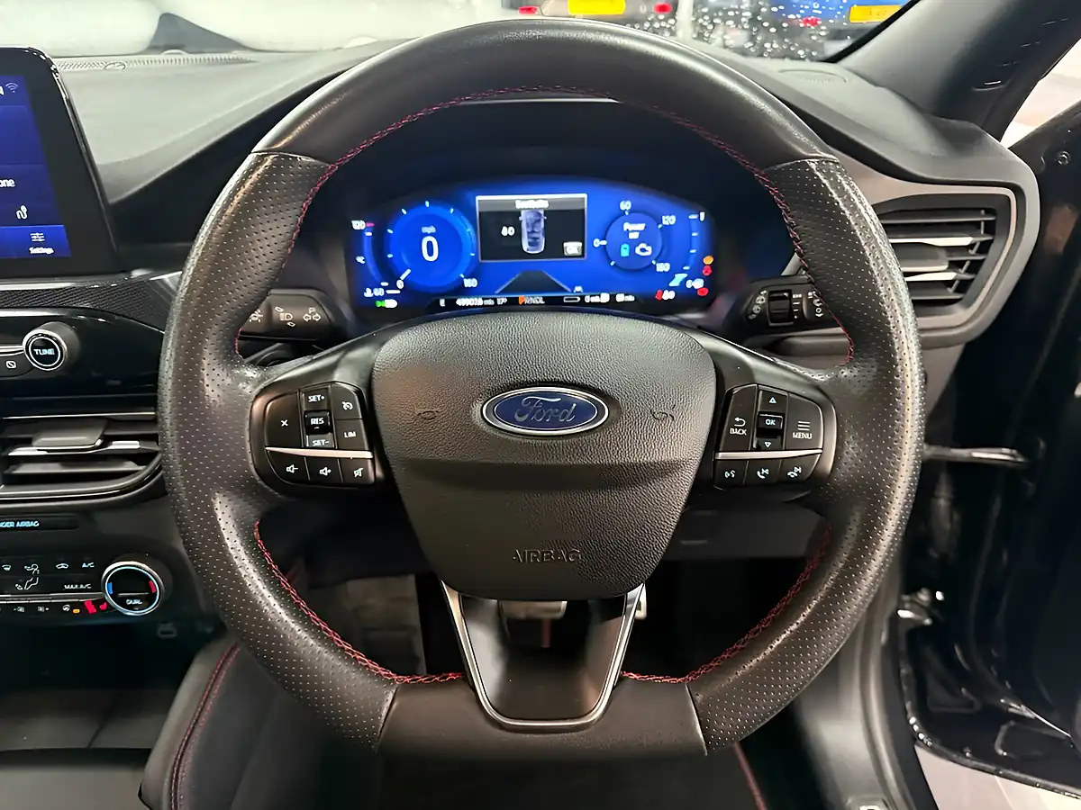 Used 2022 Ford Kuga ST-Line X Edition Black - Interior and Exterior details 16