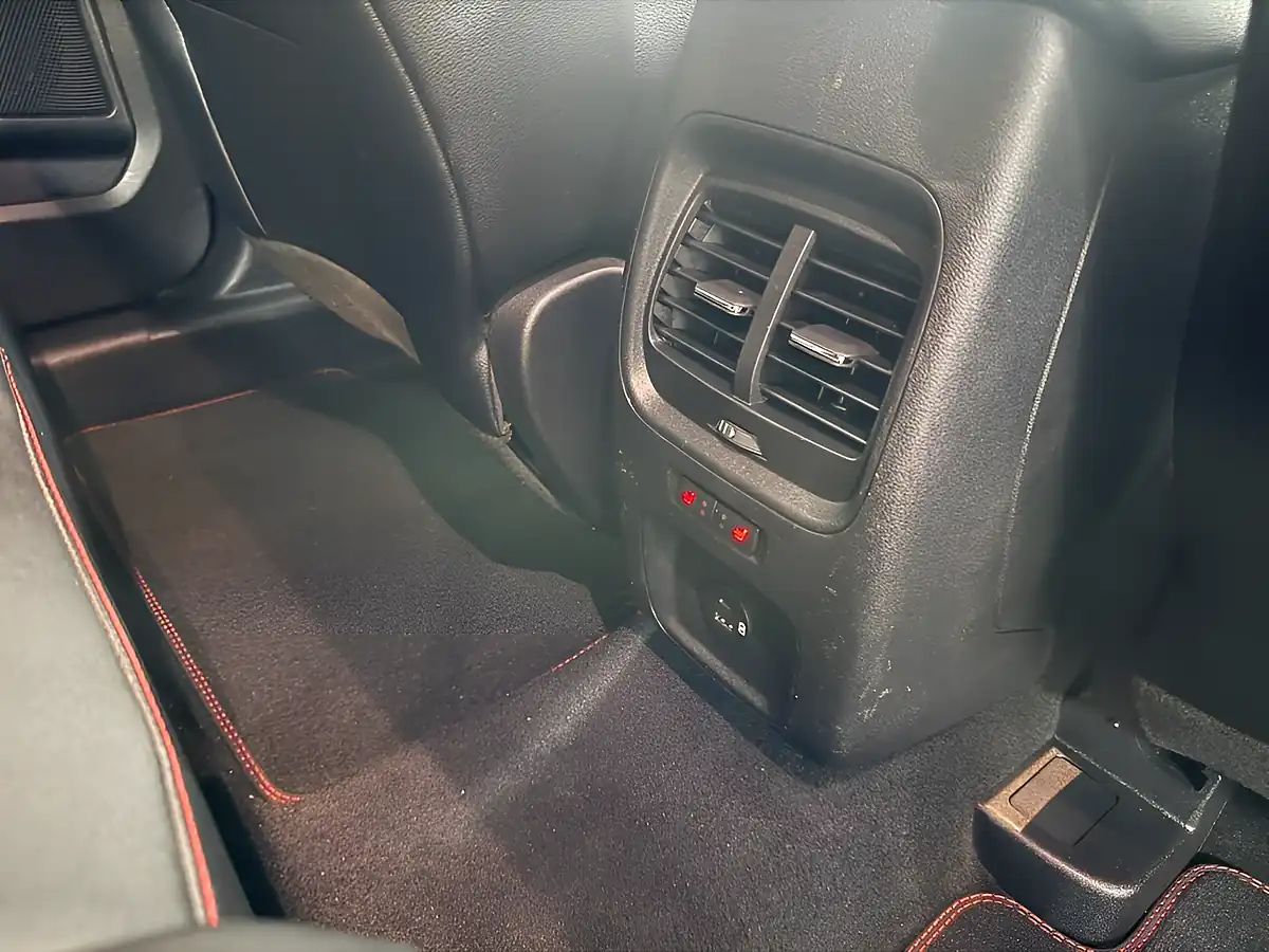 Used 2022 Ford Kuga ST-Line X Edition Black - Interior and Exterior details 6