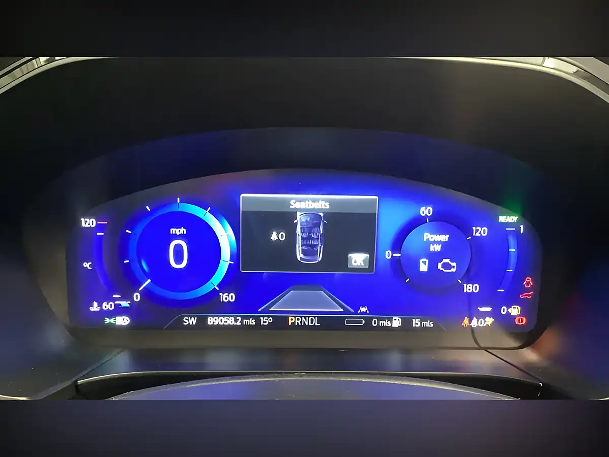 Used 2022 Ford Kuga ST-Line X Edition Blue - Interior and Exterior details 12