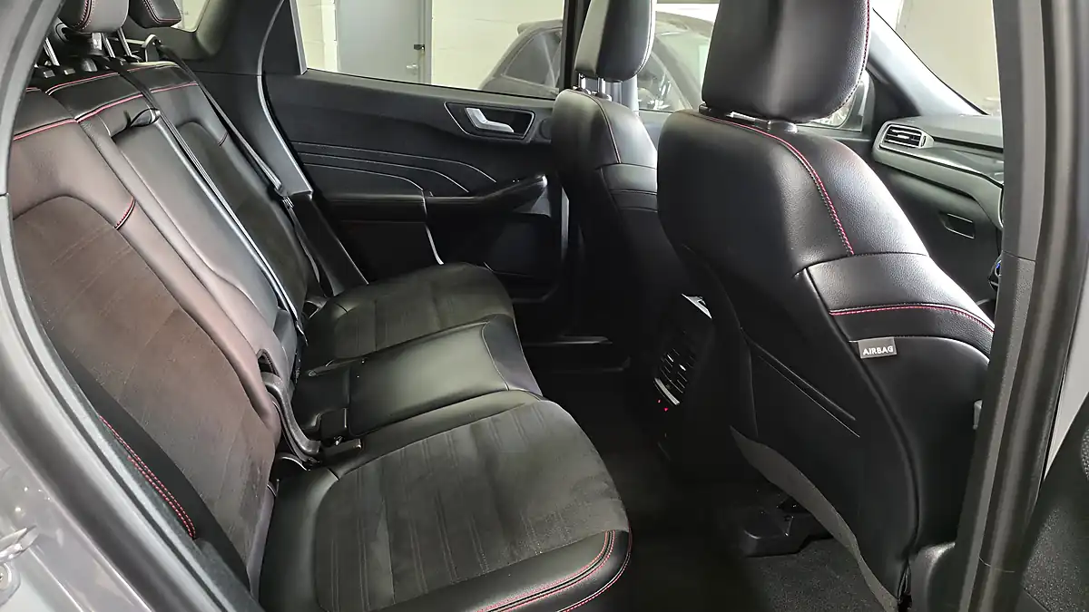 Used 2022 Ford Kuga ST-Line X Edition Silver - Interior and Exterior details 12