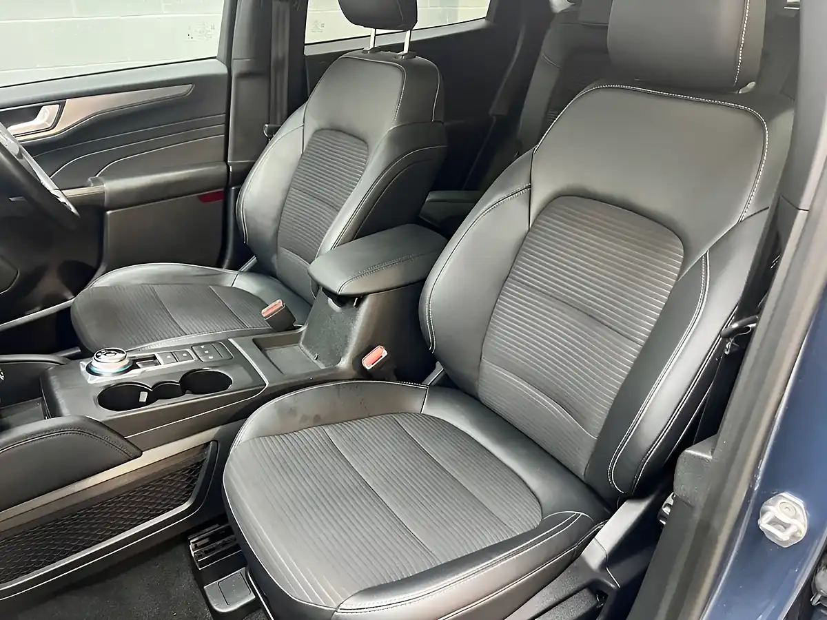 Used 2022 Ford Kuga Titanium Blue - Interior and Exterior details 12