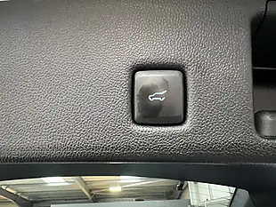 Used 2022 Ford Kuga Titanium Blue - Interior and Exterior details 16