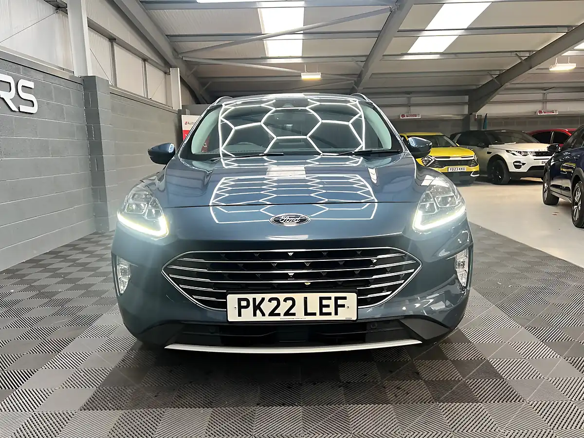 Used 2022 Ford Kuga Titanium Blue - Interior and Exterior details 4