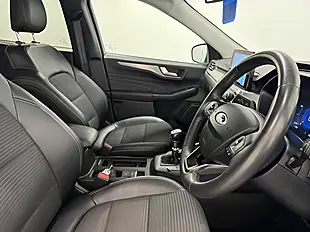 Used 2022 Ford Kuga Titanium White - Interior and Exterior details 10