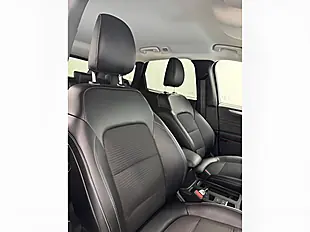 Used 2022 Ford Kuga Titanium White - Interior and Exterior details 9