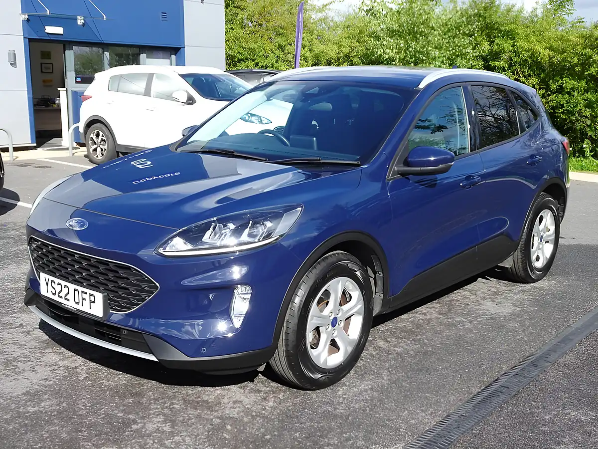 Used 2022 Ford Kuga Zetec Blazer Blue - Front View