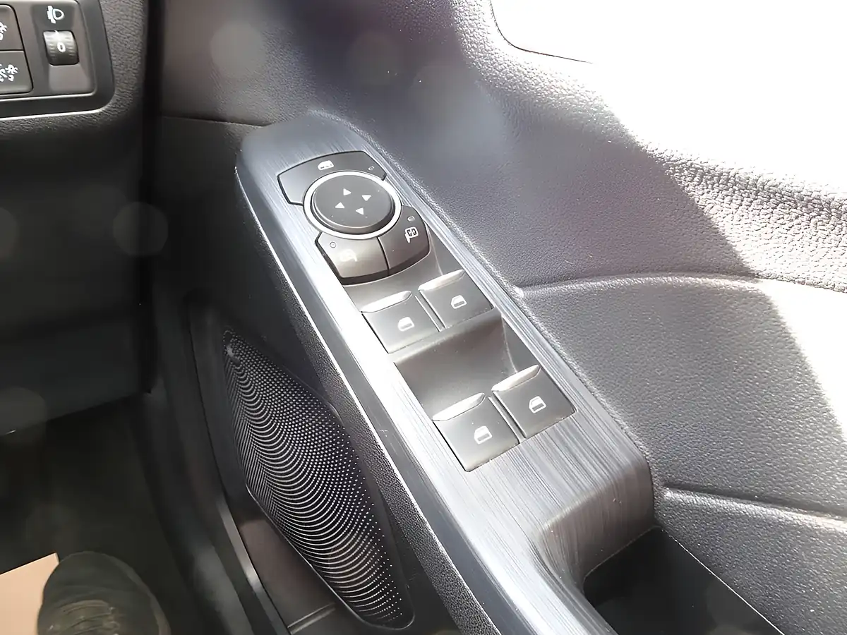 Used 2022 Ford Kuga Zetec Blazer Blue - Interior and Exterior details 20