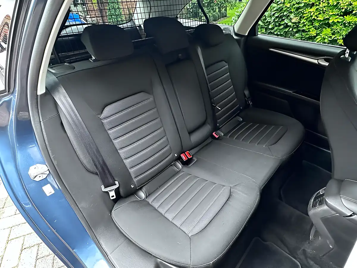 Used 2022 Ford Mondeo Zetec Edition Blue - Interior and Exterior details 10