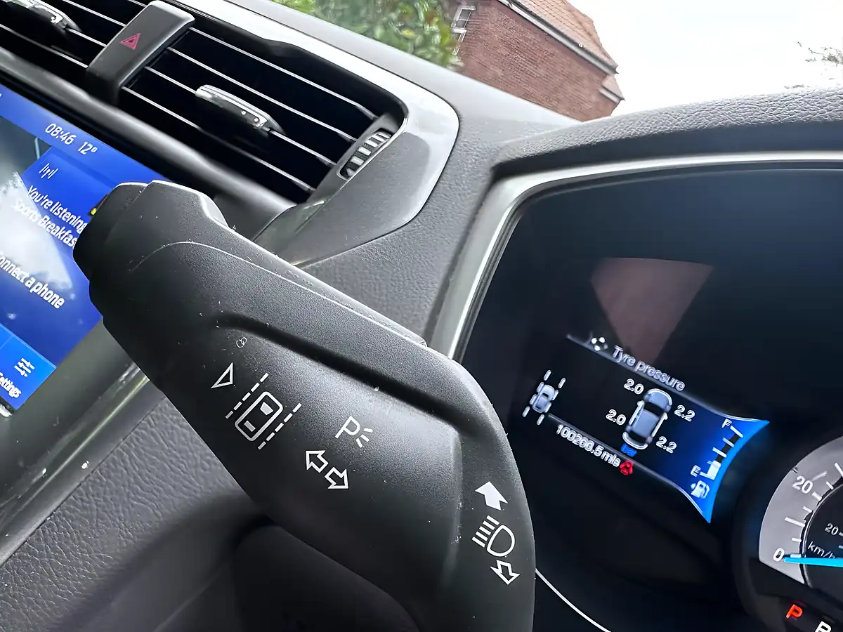 Used 2022 Ford Mondeo Zetec Edition Blue - Interior and Exterior details 13