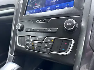 Used 2022 Ford Mondeo Zetec Edition Blue - Interior and Exterior details 17