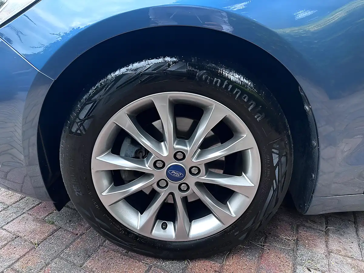 Used 2022 Ford Mondeo Zetec Edition Blue - Interior and Exterior details 20