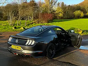 Used 2022 Ford Mustang GT Grey - Interior and Exterior details 5