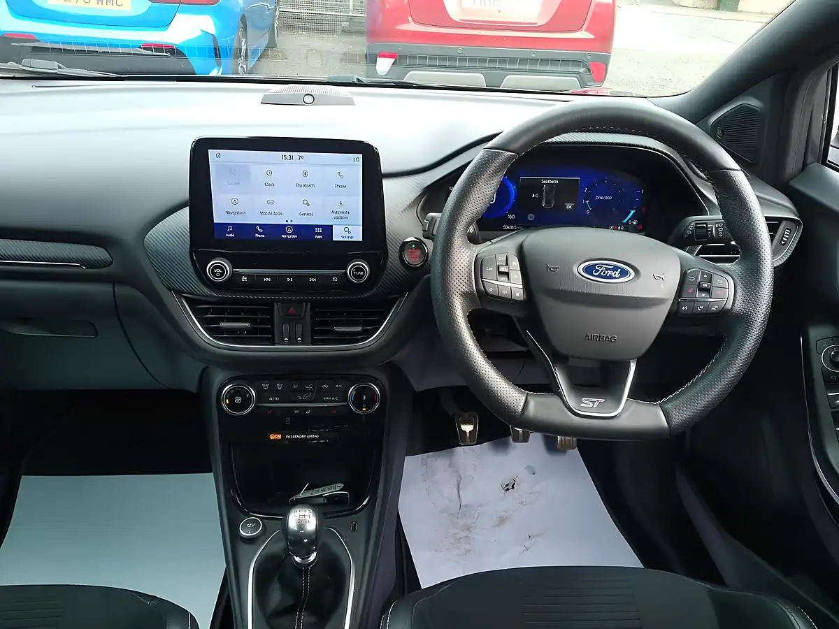 Used 2022 Ford Puma ST Grey - Interior and Exterior details 13
