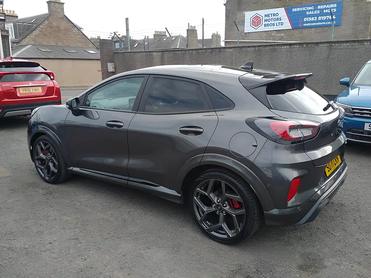 Used 2022 Ford Puma ST Grey - Interior and Exterior details 3