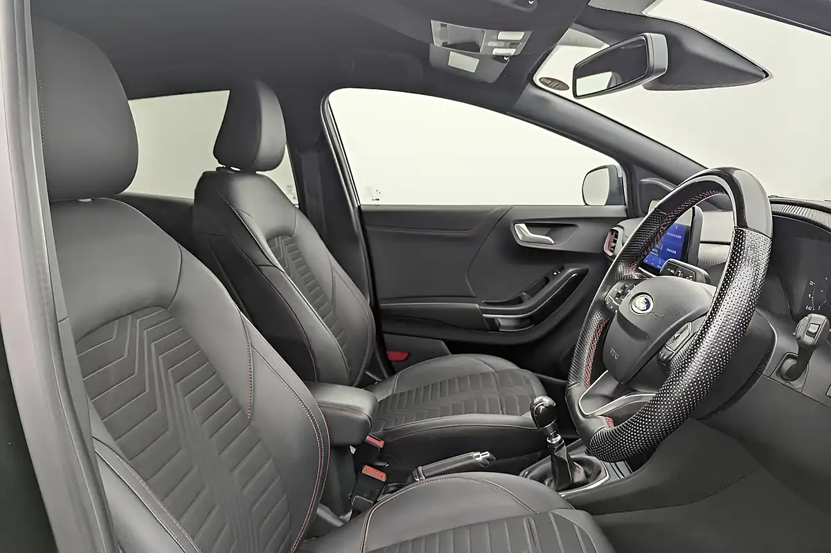 Used 2022 Ford Puma ST-Line X Agate Black - Interior and Exterior details 2