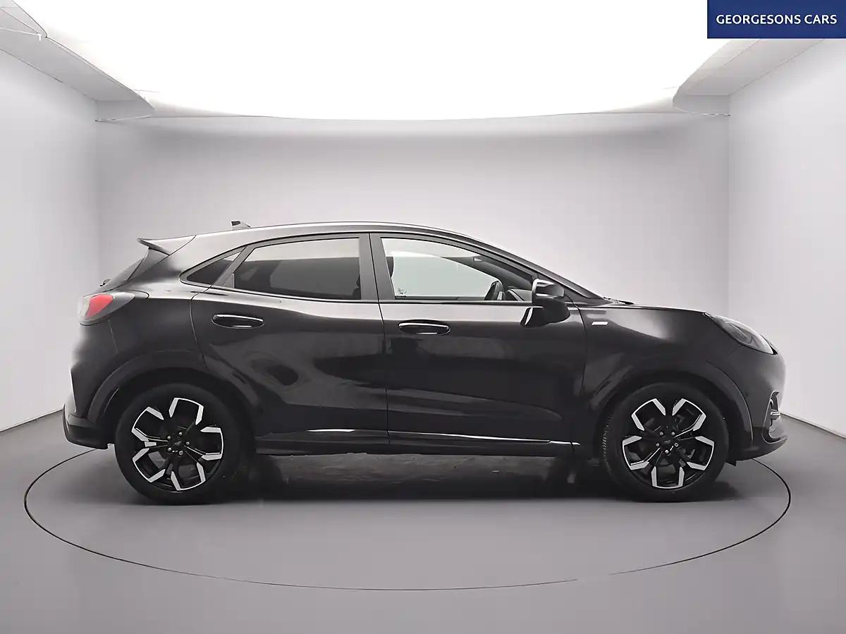 Used 2022 Ford Puma ST-Line X Black - Interior and Exterior details 6