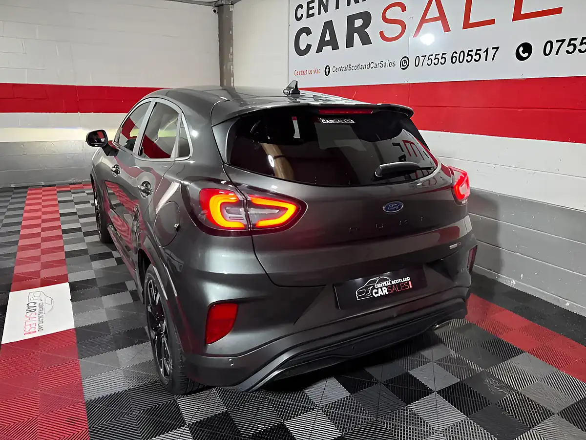 Used 2022 Ford Puma ST-Line X Grey - Interior and Exterior details 9