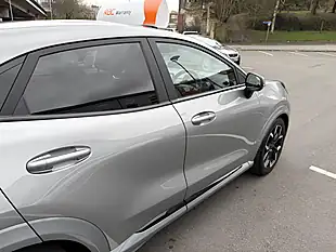 Used 2022 Ford Puma ST-Line X Silver - Interior and Exterior details 10