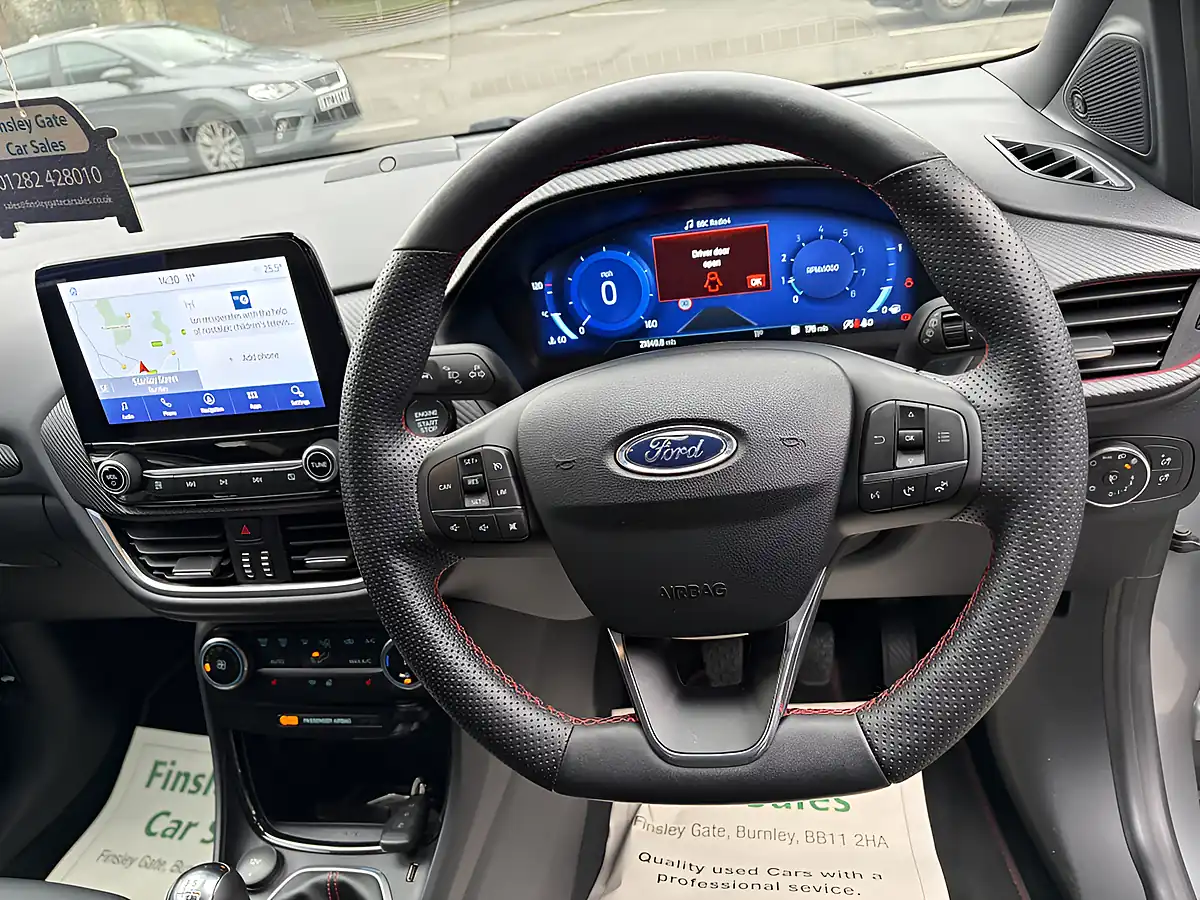 Used 2022 Ford Puma ST-Line X Silver - Interior and Exterior details 2