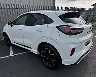 Used 2022 Ford Puma ST-Line X White - Interior and Exterior details 4