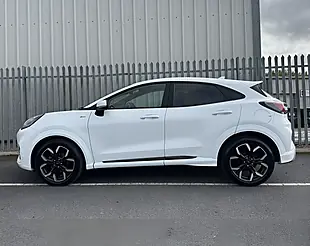 Used 2022 Ford Puma ST-Line X White - Interior and Exterior details 8