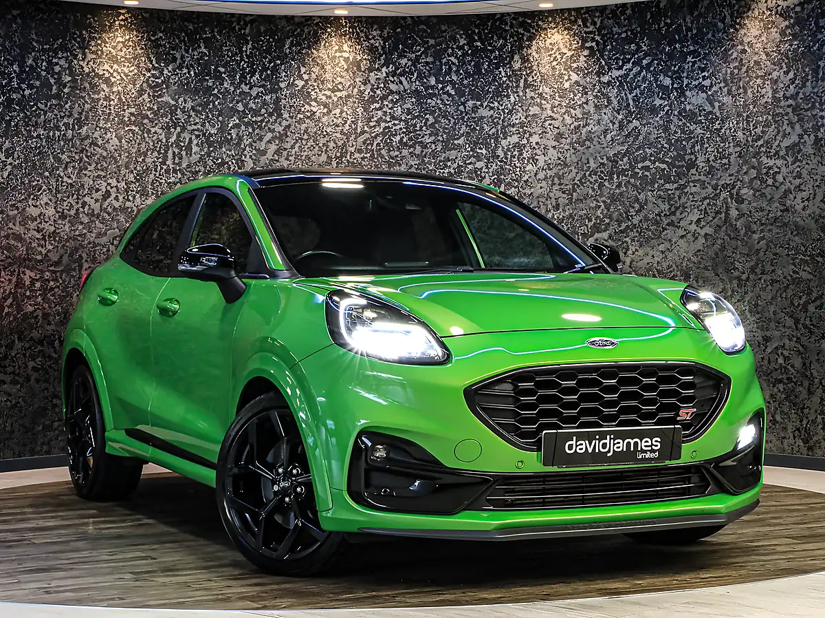 Used 2022 Ford Puma ST Mean Green (exclusive Paint) - Front View