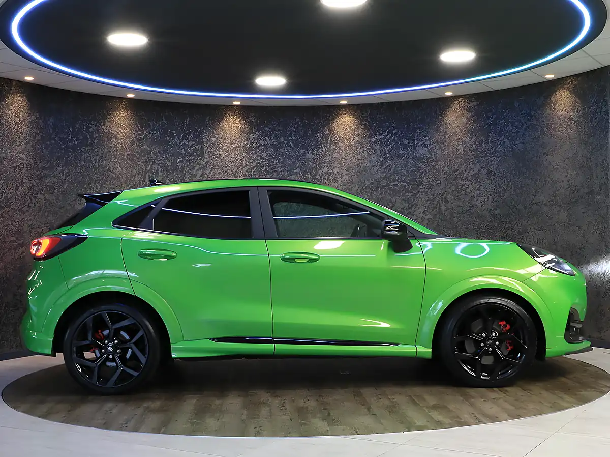 Used 2022 Ford Puma ST Mean Green (exclusive Paint) - Interior and Exterior details 8