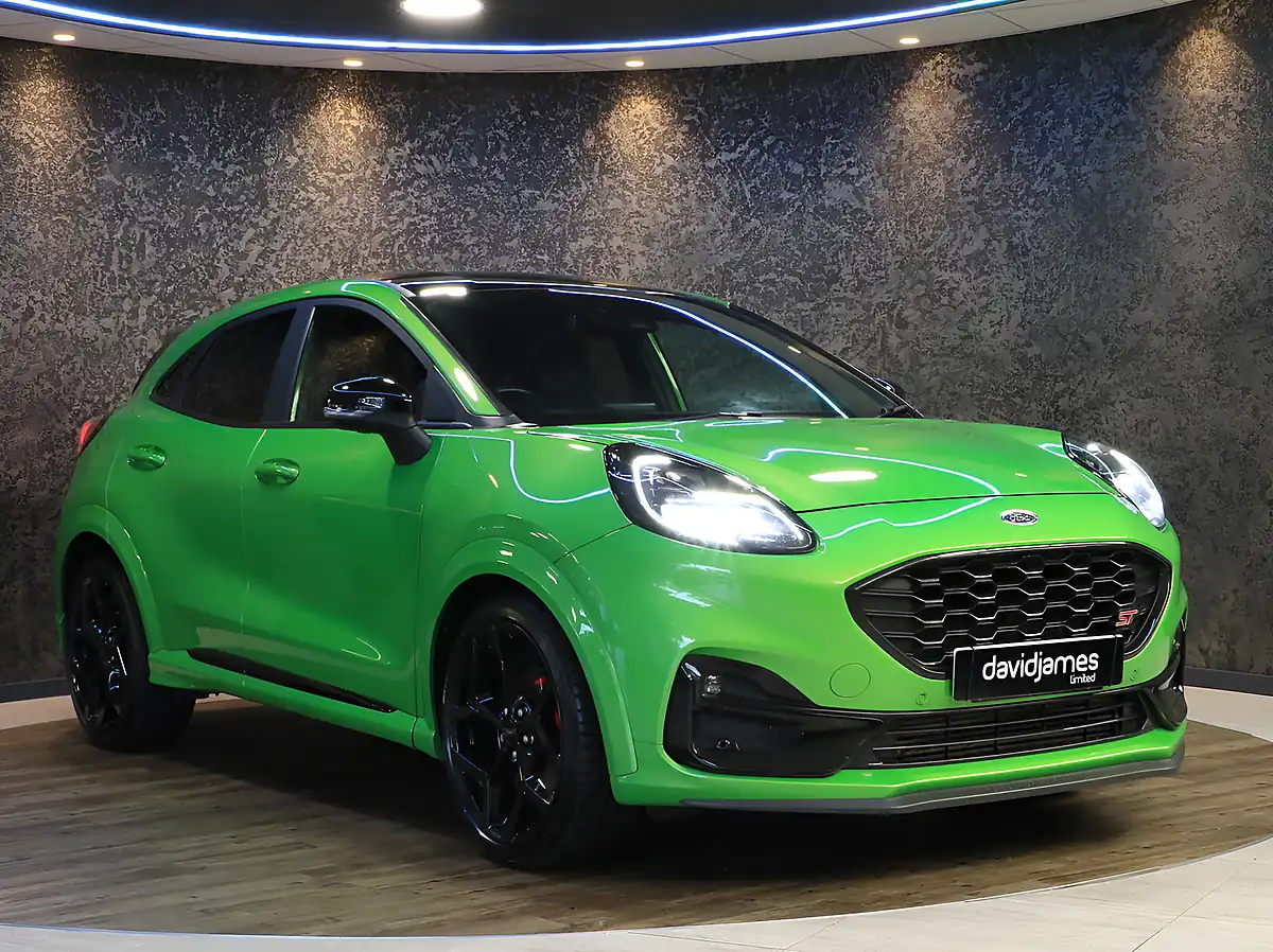 Used 2022 Ford Puma ST Mean Green (exclusive Paint) - Interior and Exterior details 9