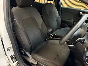 Used 2022 Ford Puma Titanium Polar White - Interior and Exterior details 18