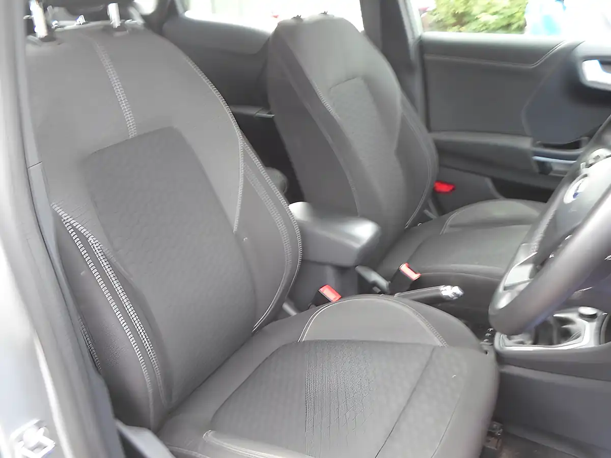 Used 2022 Ford Puma Titanium Solar Silver - Interior and Exterior details 4