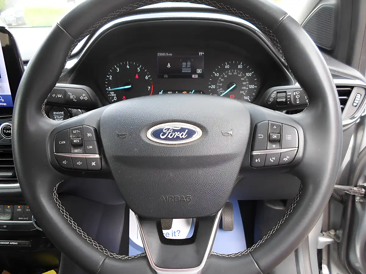 Used 2022 Ford Puma Titanium Solar Silver - Interior and Exterior details 5