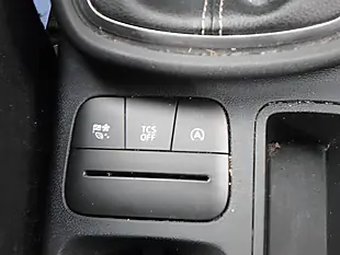 Used 2022 Ford Puma Titanium Solar Silver - Interior and Exterior details 9