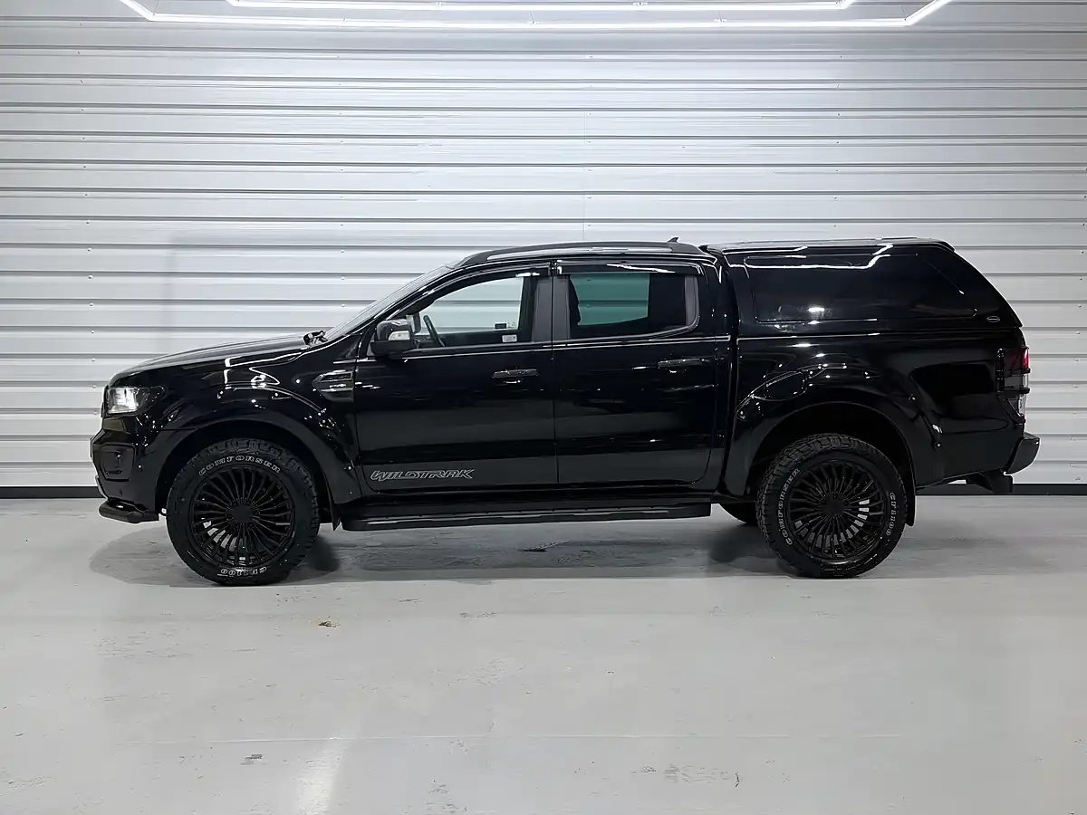 Used 2022 Ford Ranger Wildtrak Agate Black - Interior and Exterior details 7
