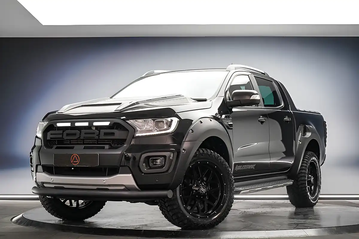 Used 2022 Ford Ranger Wildtrak Black - Front View