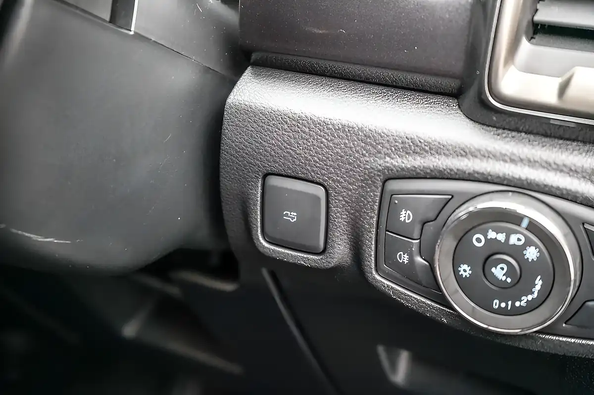 Used 2022 Ford Ranger Wildtrak Black - Interior and Exterior details 18