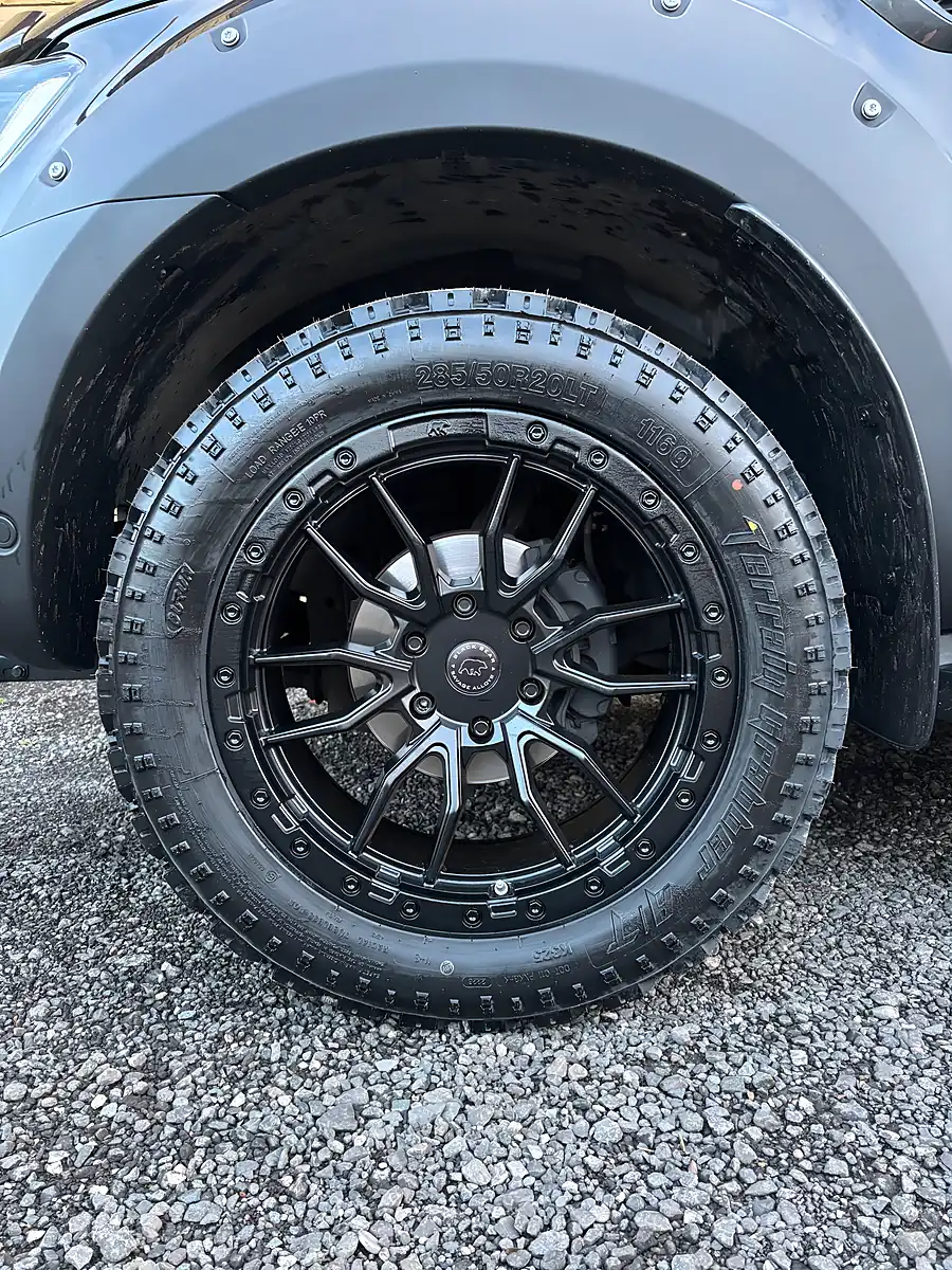 Used 2022 Ford Ranger Wildtrak Black - Interior and Exterior details 11