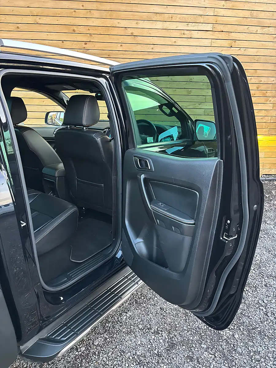 Used 2022 Ford Ranger Wildtrak Black - Interior and Exterior details 16