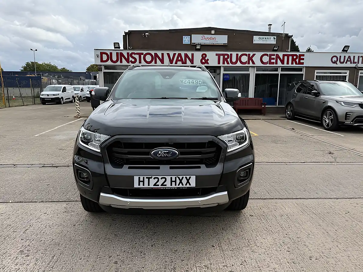 Used 2022 Ford Ranger Wildtrak Black - Interior and Exterior details 11