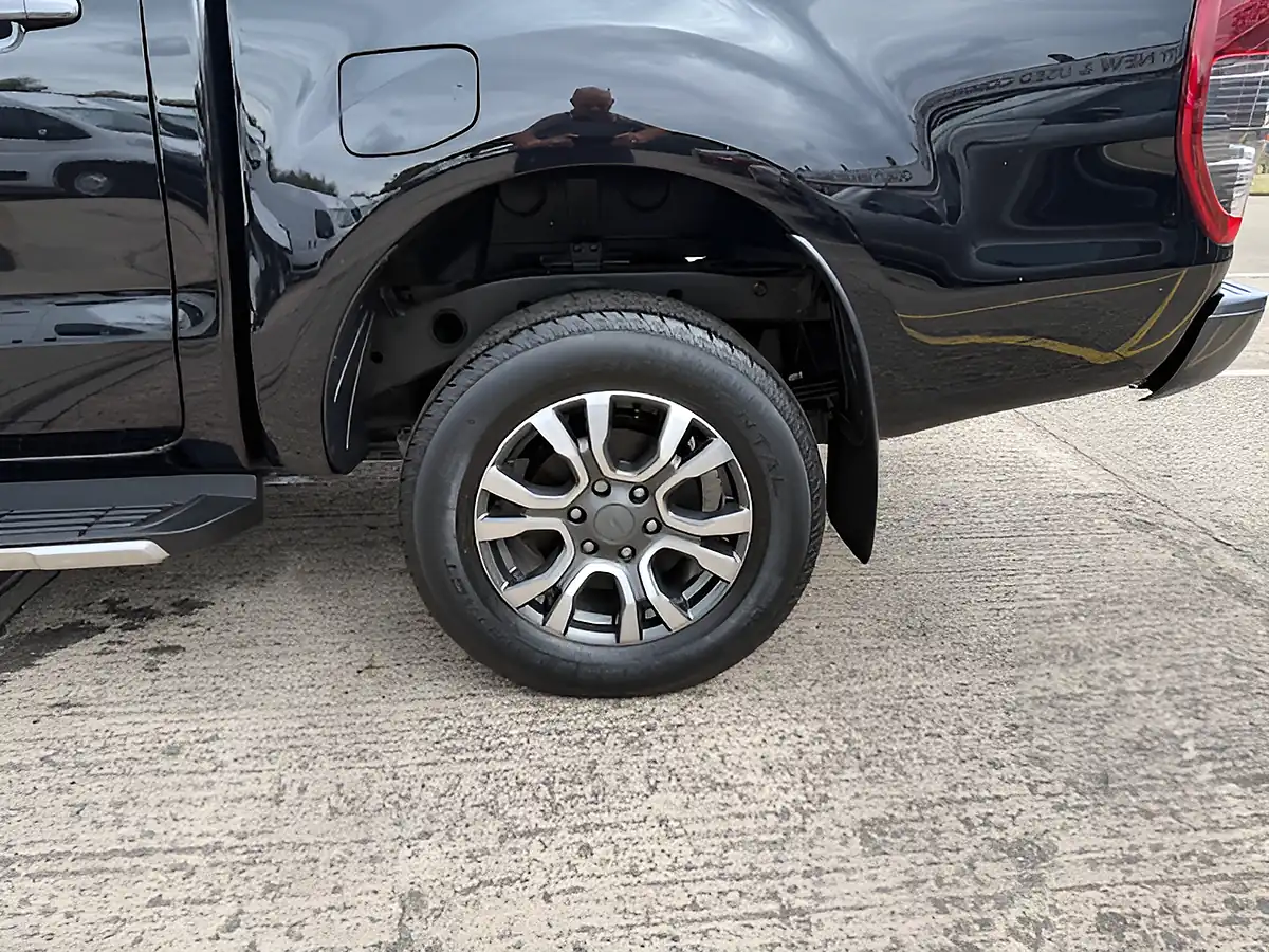 Used 2022 Ford Ranger Wildtrak Black - Interior and Exterior details 15