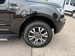 Used 2022 Ford Ranger Wildtrak Black - Interior and Exterior details 17